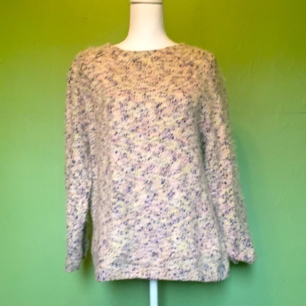 LOU AND GREY‎ long sleeved eyelash knit sweater